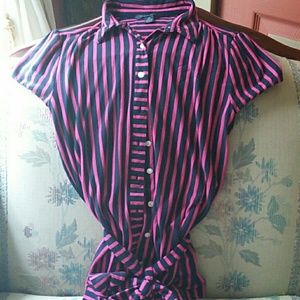 Adorable Tommy Hilfiger  small